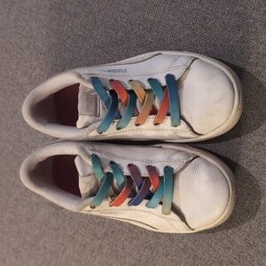 Girls Puma Sneakers